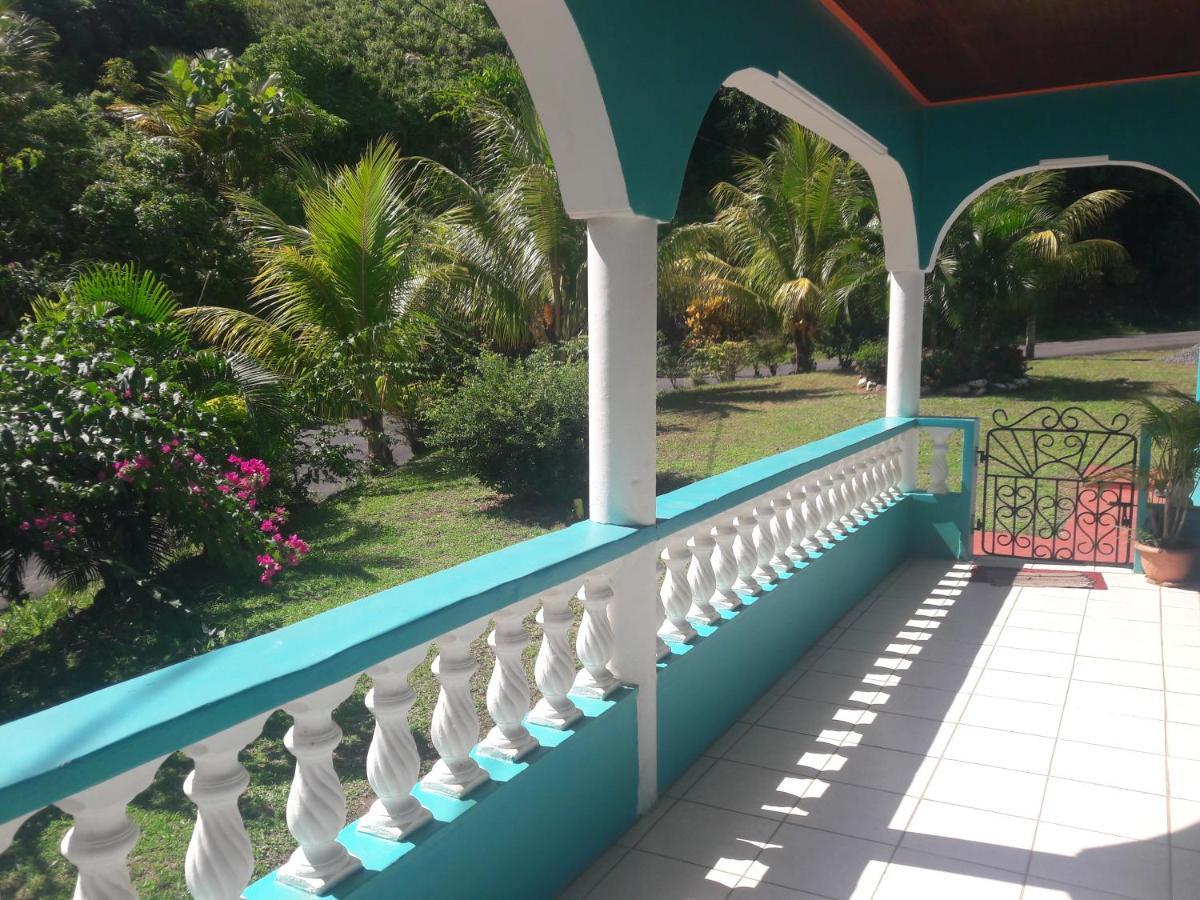 Danglez Bed & Breakfast Bataka Exterior photo